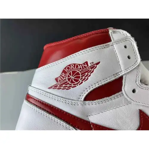 Air Jordan 1 Retro High OG Air Jordan 1 'Metallic Red'