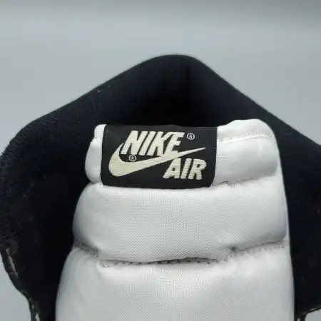 Air Jordan Air Jordan 1 1 Retro High OG 'Dark Mocha'