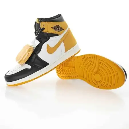 Air Jordan 1 Retro High OG 'Best Hand in Air Jordan 1 the Game - Yellow Ochre'