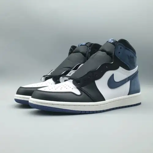 Air Jordan 1 Retro High OG 'Best  Best Hand in the Game Hand in the Game - Blue Moon'