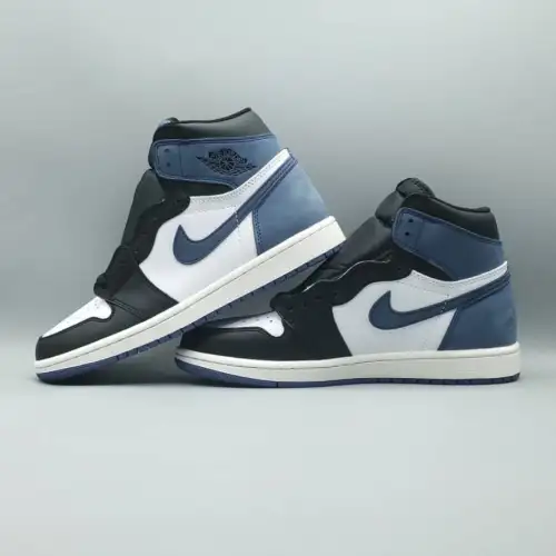 Air Jordan 1 Retro High OG 'Best  Best Hand in the Game Hand in the Game - Blue Moon'