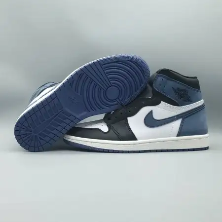 Air Jordan 1 Retro High OG 'Best  Best Hand in the Game Hand in the Game - Blue Moon'