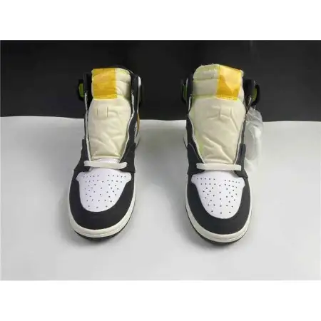 Air Jordan 1 Retro High OG 'Volt Gold' 