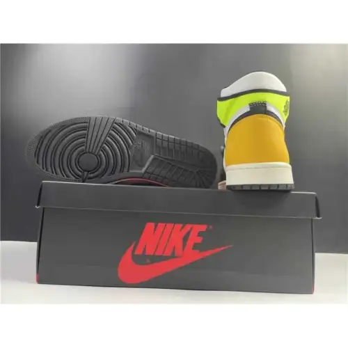 Air Jordan 1 Retro High OG 'Volt Gold' 