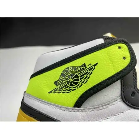Air Jordan 1 Retro High OG 'Volt Gold' 