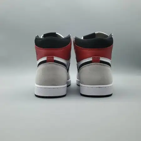Air Jordan 1 Air Jordan 1 Retro High OG 'Smoke Grey'