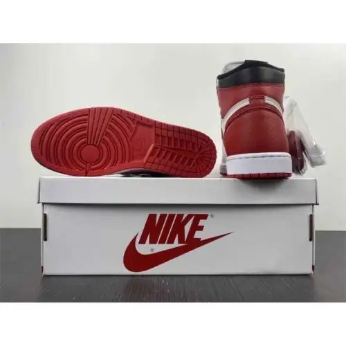 Air Jordan 1 Air Jordan 1 Retro High OG 'Heritage'