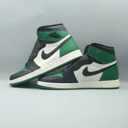 Air Jordan 1 Retro High OG 'Pine Air Jordan 1 Green'