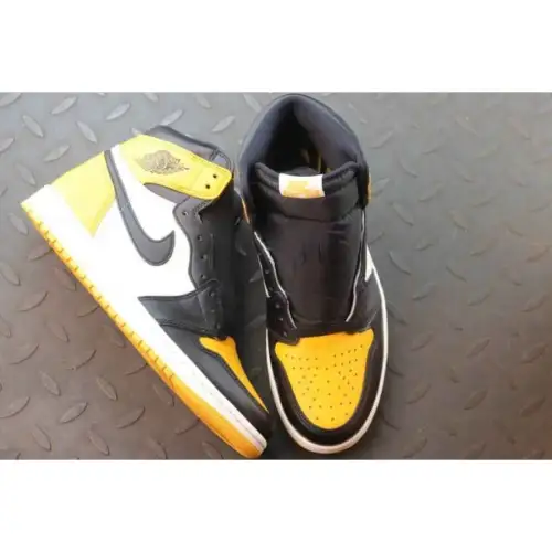Air Air Jordan 1 Jordan 1 Retro High OG 'Yellow Toe'