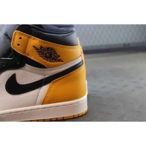 Air Air Jordan 1 Jordan 1 Retro High OG 'Yellow Toe'