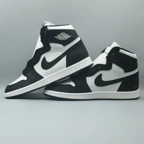 Air Jordan 1 Retro High '85 Air Jordan 1 OG 'Black White'