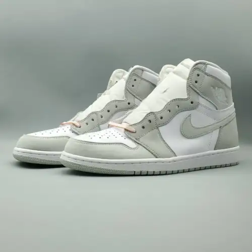 Wmns Air Jordan Air Jordan 1 1 Retro High OG 'Seafoam'