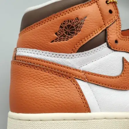 Wmns Air Jordan 1 Air Jordan 1 High OG 'Starfish'