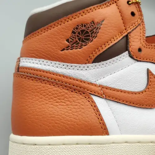 Wmns Air Jordan 1 Air Jordan 1 High OG 'Starfish'