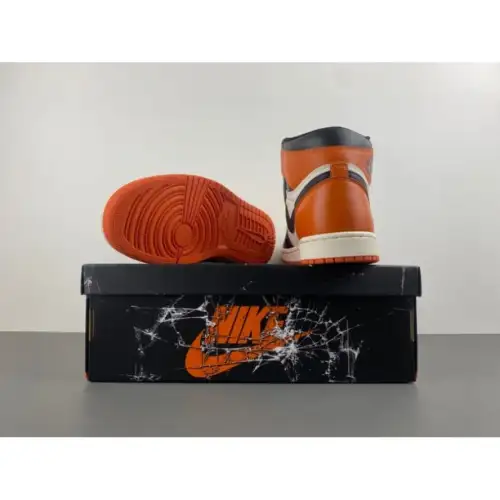Air Jordan 1 Air Jordan 1 High Retro High OG 'Shattered Backboard' 2025