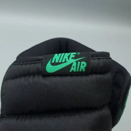 Air Jordan 1 Air Jordan 1 Retro High OG 'Lucky Green'