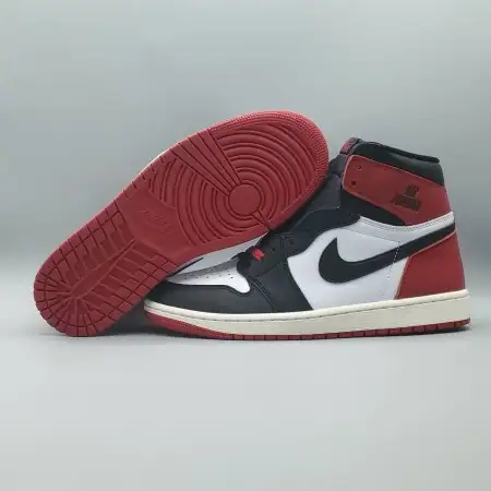 Air Jordan 1 Retro High OG 'Black Toe Reimagined'