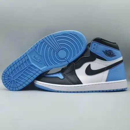 Air Jordan 1 Retro High OG 'UNC Air Jordan 1 Toe'