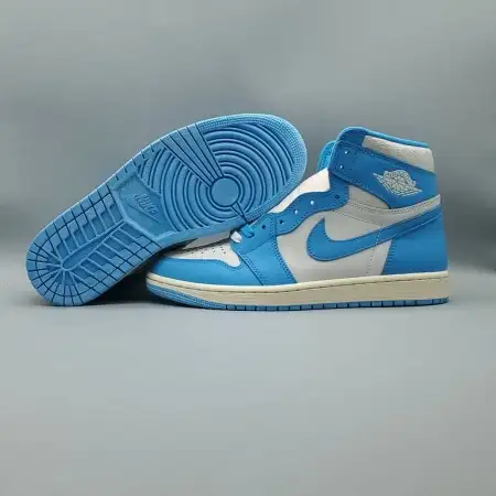 Air Jordan 1 Retro High OG 'UNC Reimagined'