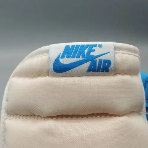 Air Jordan 1 Retro High OG 'UNC Reimagined'