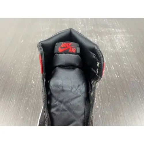Wmns Air Jordan Air Jordan 1 1 Retro High OG 'Satin Bred' 2023