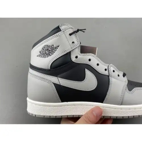 Air Jordan 1 Retro High '85 Air Jordan 1 OG 'Reverse Shadow'
