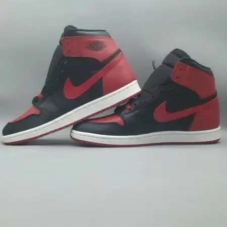 Air Jordan 1 Retro High '85 Bred  Banned OG 'Bred  Banned' 2025