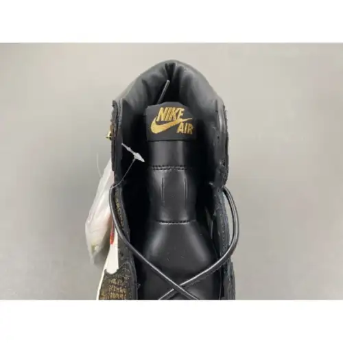 Air Jordan 1 Retro High OG 'Year of the Snake'