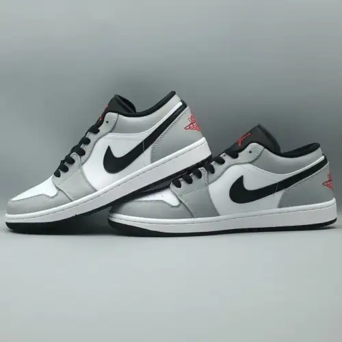 Air Jordan 1 Air Jordan 1 Low 'Light Smoke Grey'
