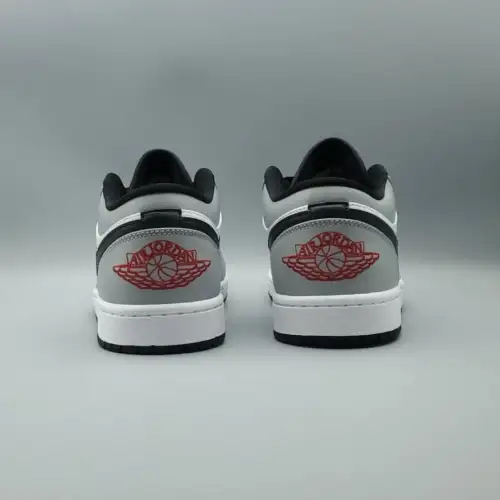 Air Jordan 1 Air Jordan 1 Low 'Light Smoke Grey'