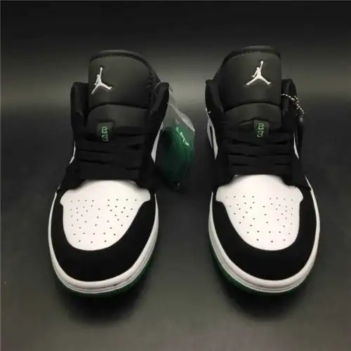 Air Jordan 1 Air Jordan 1 Low 'Mystic Green'