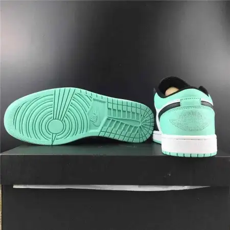 Air Jordan 1 Air Jordan 1 Retro Low 'Emerald'