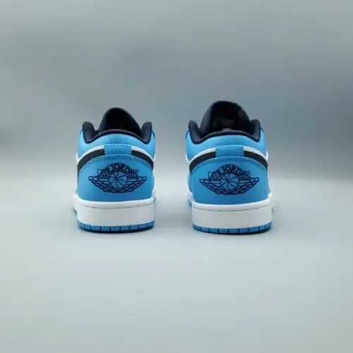 Air Jordan 1 Air Jordan 1 Low 'UNC'