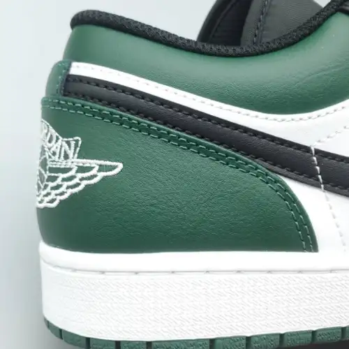 Air Jordan 1 Air Jordan 1 Low 'Green Toe'