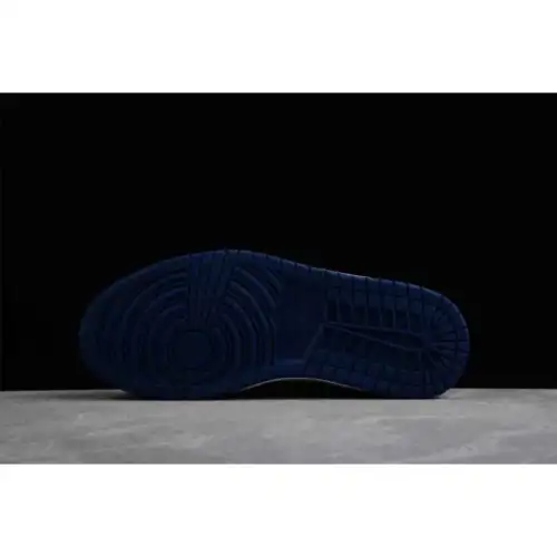 Air Jordan 1 Air Jordan 1 Low 'Ashen Slate'
