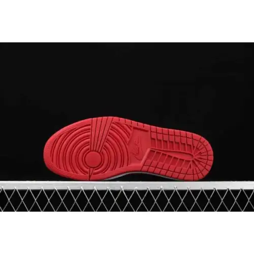 Air Jordan 1 Retro Low 'Gym Air Jordan 1 Red'