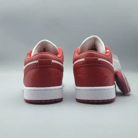 Air Jordan 1 Air Jordan 1 Low 'Gym Red'