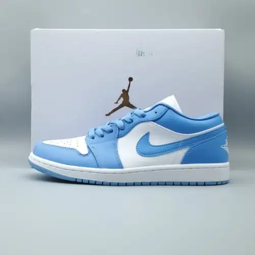 Wmns Air Air Jordan 1 Jordan 1 Low 'UNC'