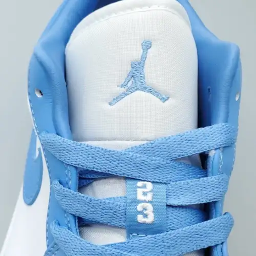 Wmns Air Air Jordan 1 Jordan 1 Low 'UNC'