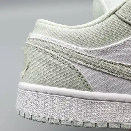 Wmns Air Jordan Air Jordan 1 1 Low 'Spruce Aura'
