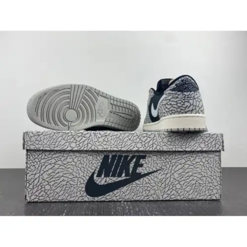 Air Jordan 1 Air Jordan 1 Retro Low OG 'Black Cement'