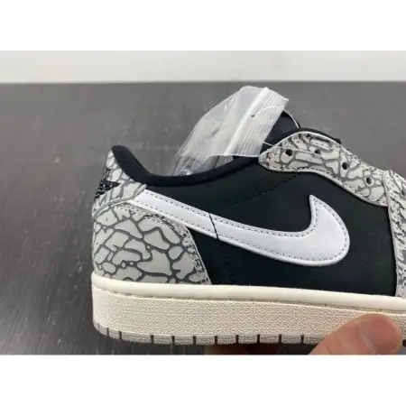 Air Jordan 1 Air Jordan 1 Retro Low OG 'Black Cement'