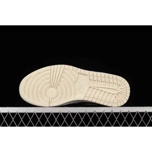 Wmns Air Jordan 1 Low 'Coconut Milk'