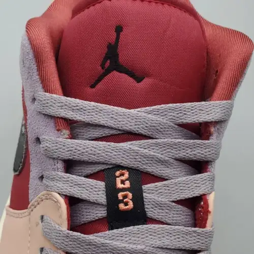 Wmns Air Jordan 1 Low Air Jordan 1 'Canyon Rust'