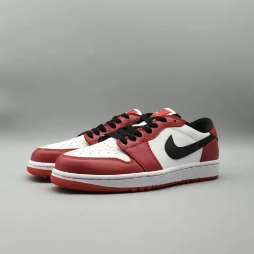 Air Jordan 1 Air Jordan 1 Low Golf 'Chicago'