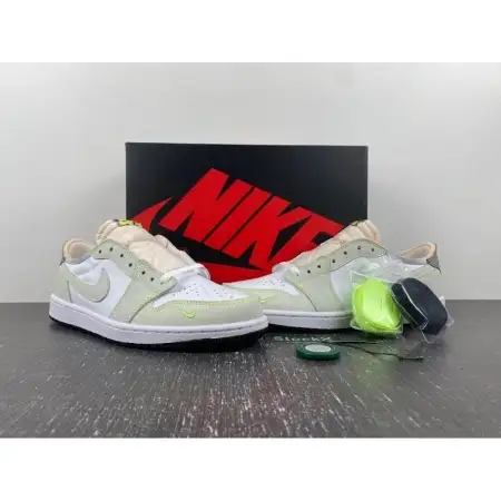 Air Jordan 1 Low OG Air Jordan 1 'Ghost Green'