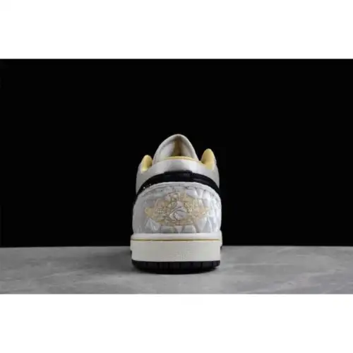 Air Jordan 1 Air Jordan 1 Low SE 'Beaded Swoosh'