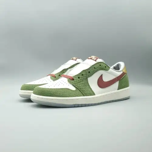 Air Jordan 1 Retro Low OG 'Year of the Air Jordan 1 Dragon'