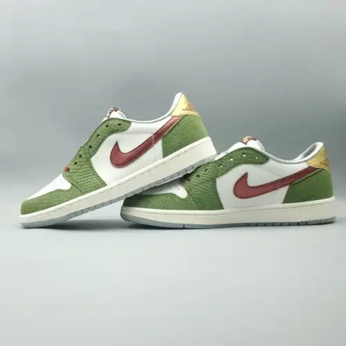 Air Jordan 1 Retro Low OG 'Year of the Air Jordan 1 Dragon'