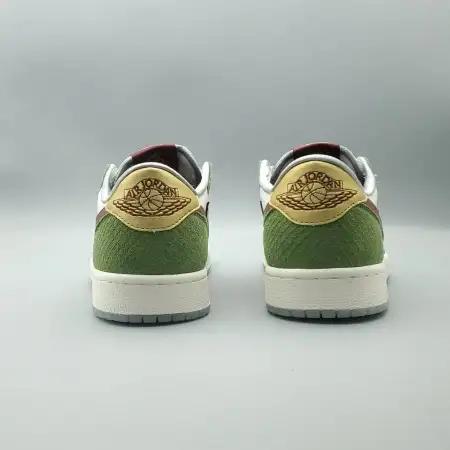 Air Jordan 1 Retro Low OG 'Year of the Air Jordan 1 Dragon'
